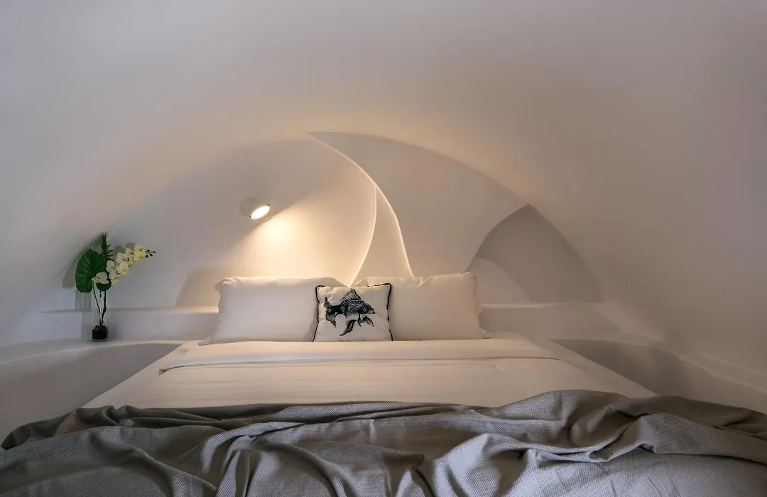 Nefeles Luxury Suites-1