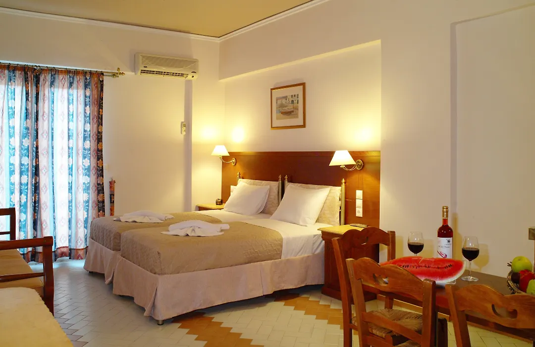 W Suites By Estia Ex Camelot-1