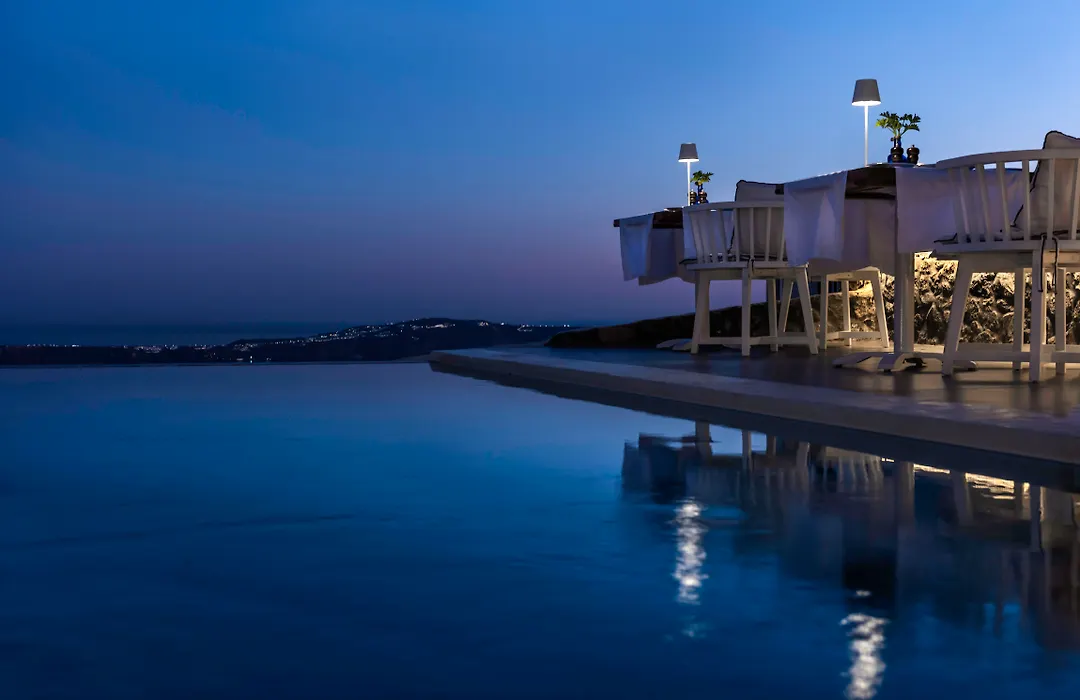 Mythical Blue Luxury Suites (Adults Only)-1