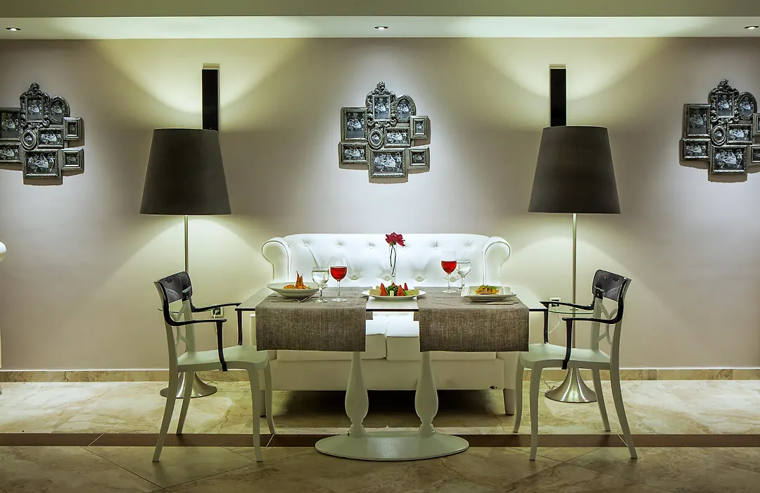 Core Hotel-1