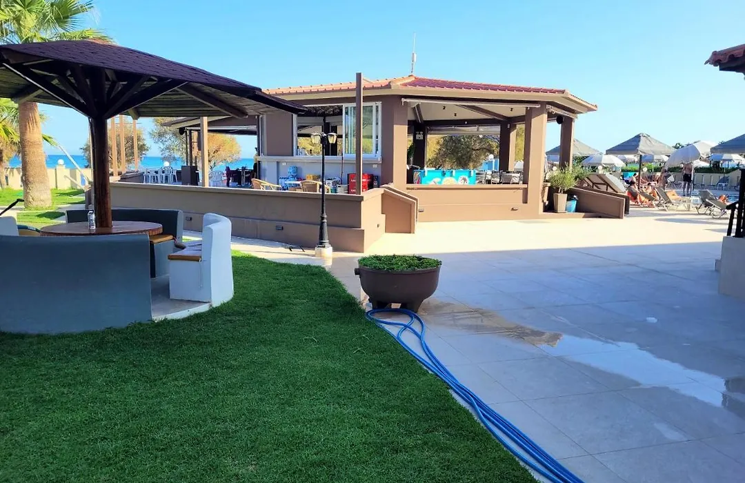 Jannos Beach hotel-1