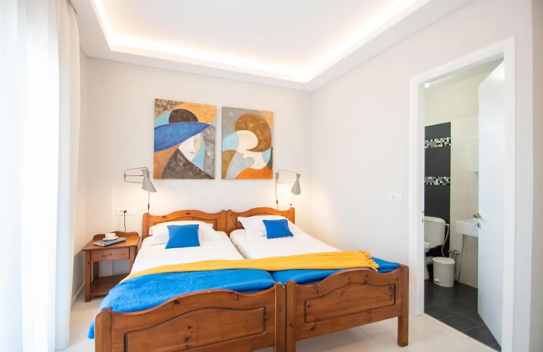 Thires Guesthouse-1