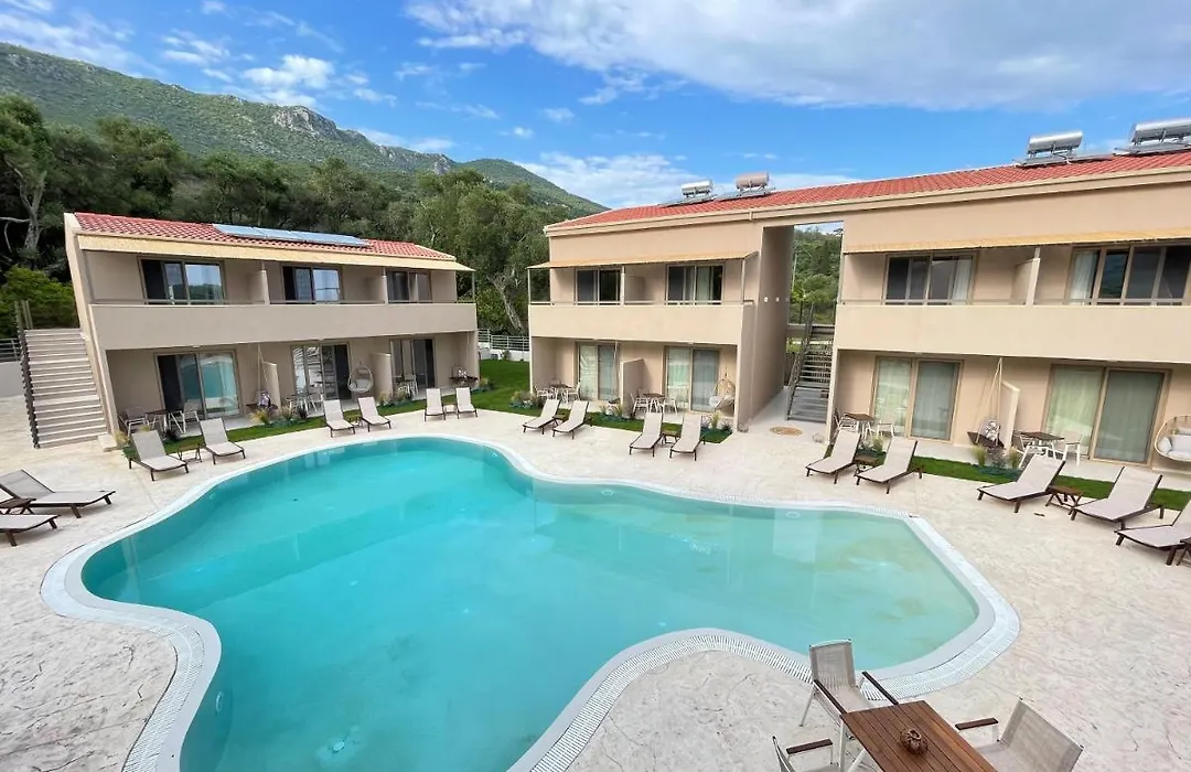 Scarabeo Suites & Villas Parga-1