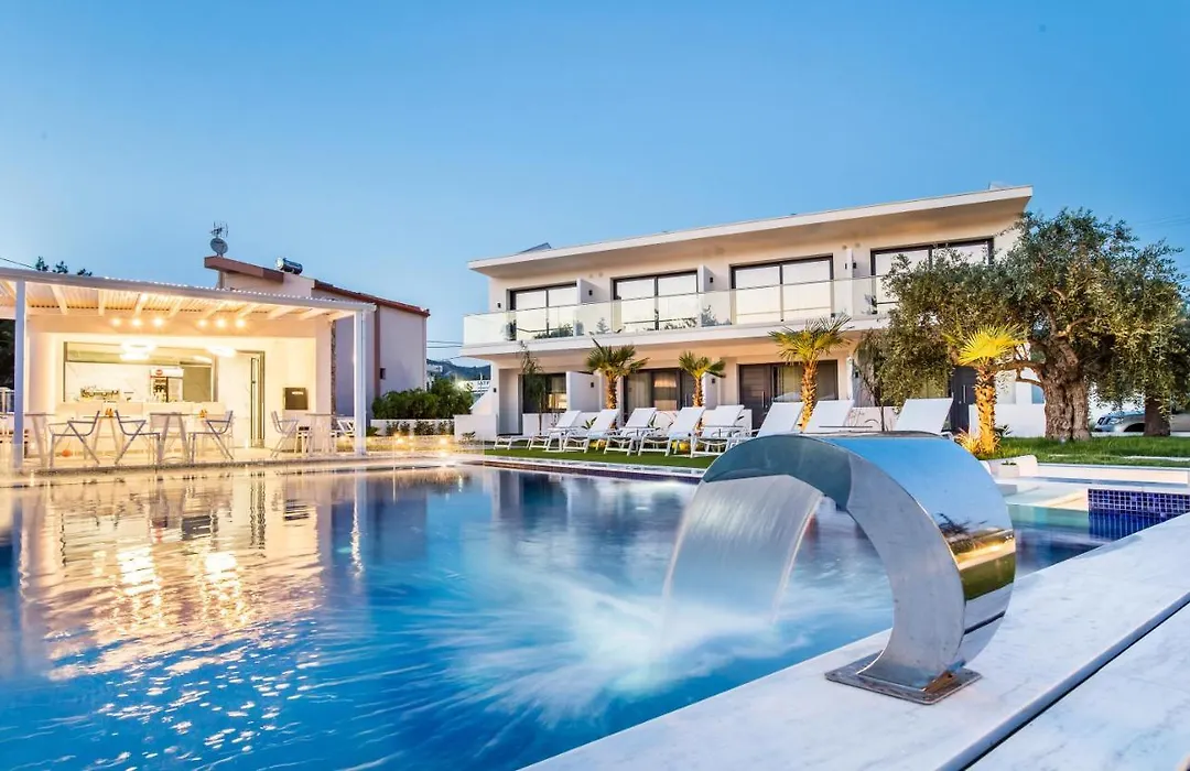 Epicentrum Suites-1
