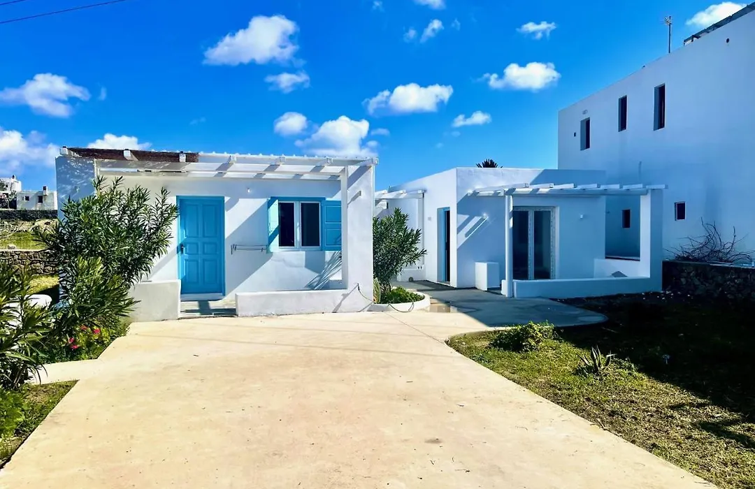 La Villa Rooms-1