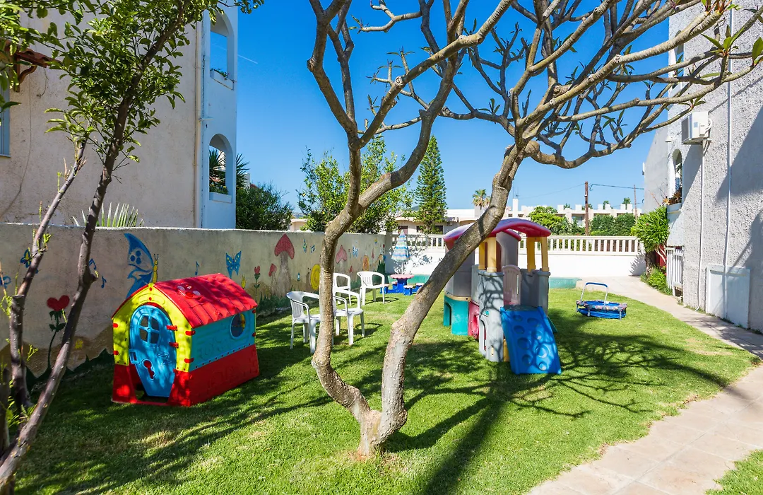 Trefon Hotel Apartments And Family Suites-1