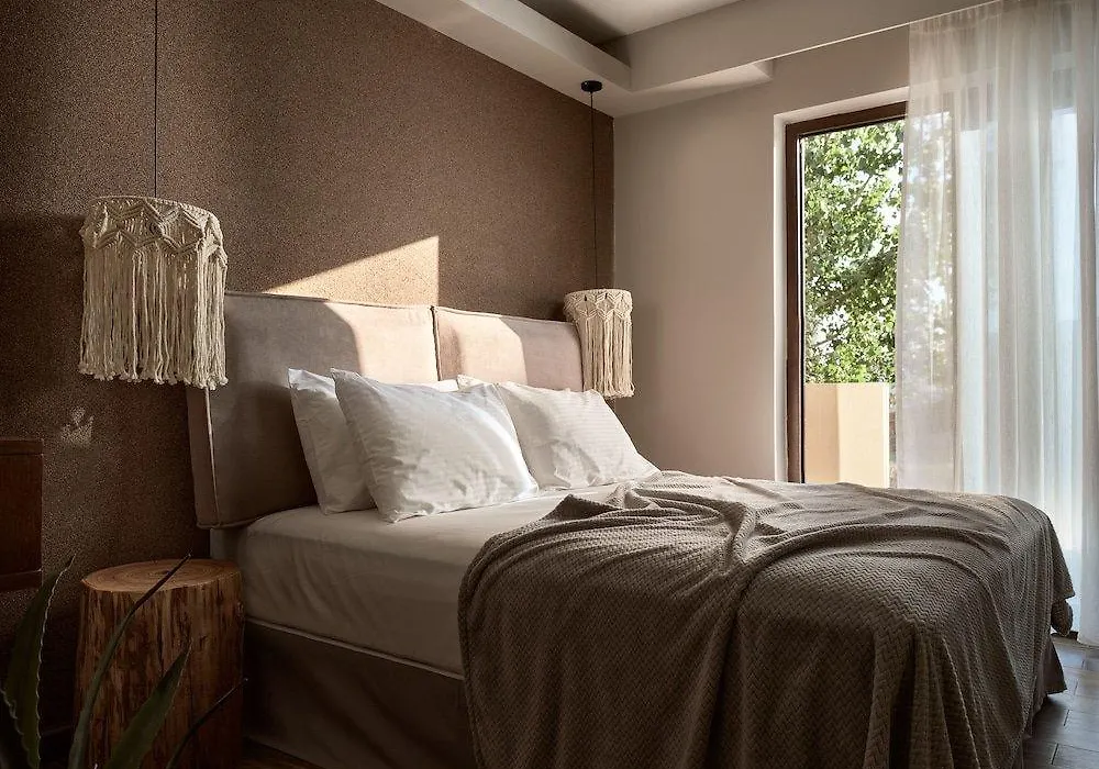 Gardelli Art Resort Hotel-1