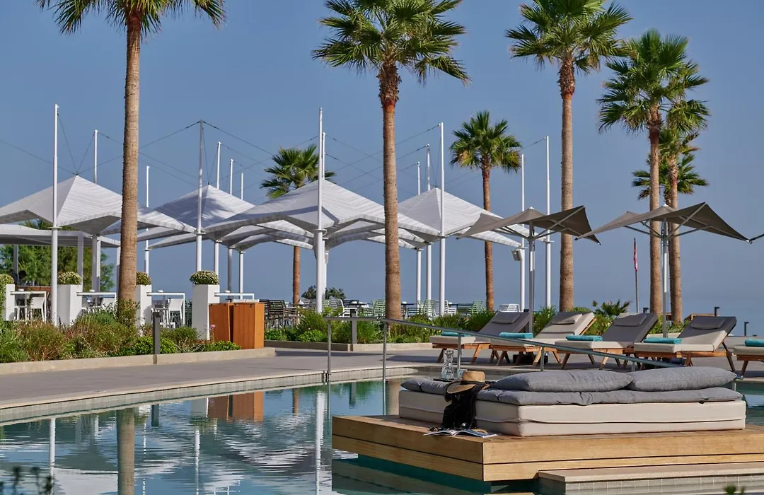 Amira Luxury Resort & Spa - Adults Only-1