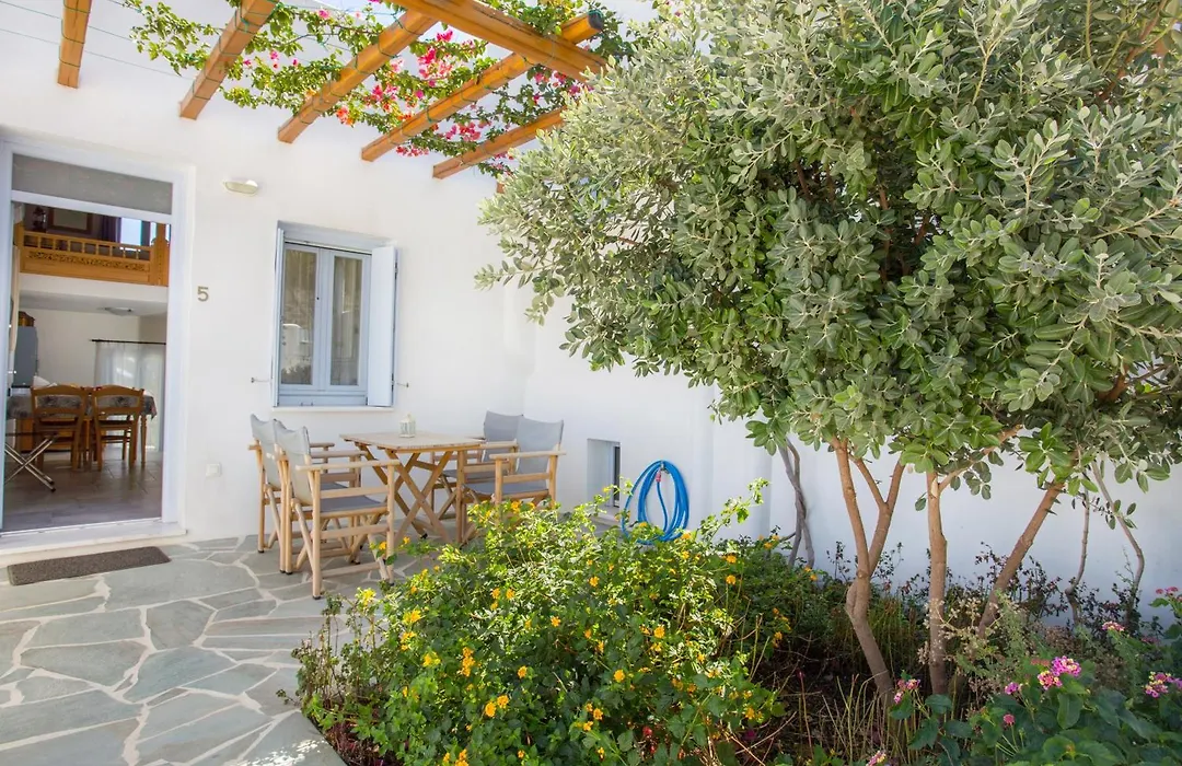 Amphitrite Apartments Skyros-1