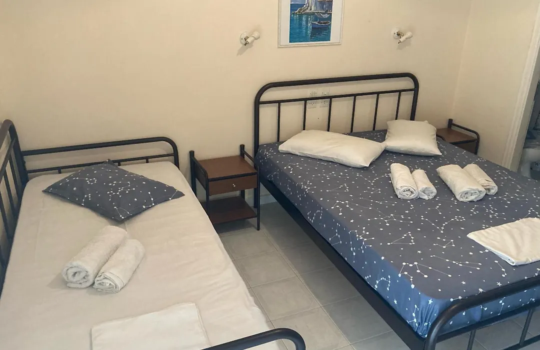 Polyxenis Rooms-1