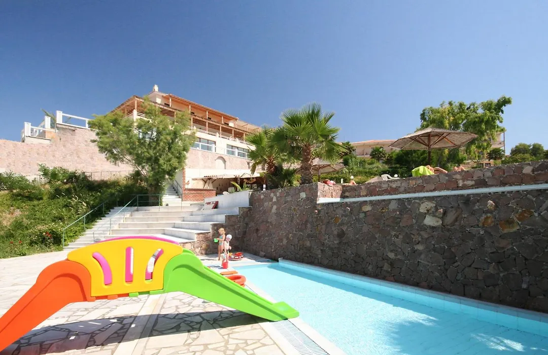 Viva Mare Hotel & Spa-1