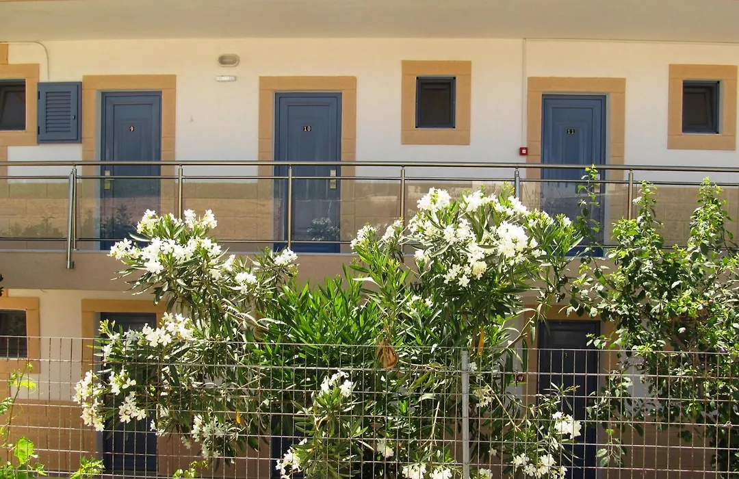 Paraschos Studios Kos-1