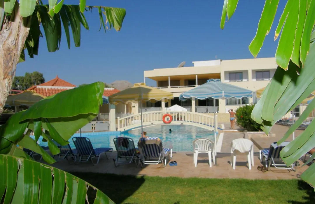 Memphis Beach Hotel-1