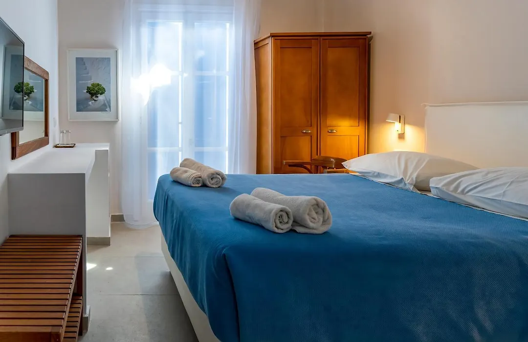 Manto Hotel-1