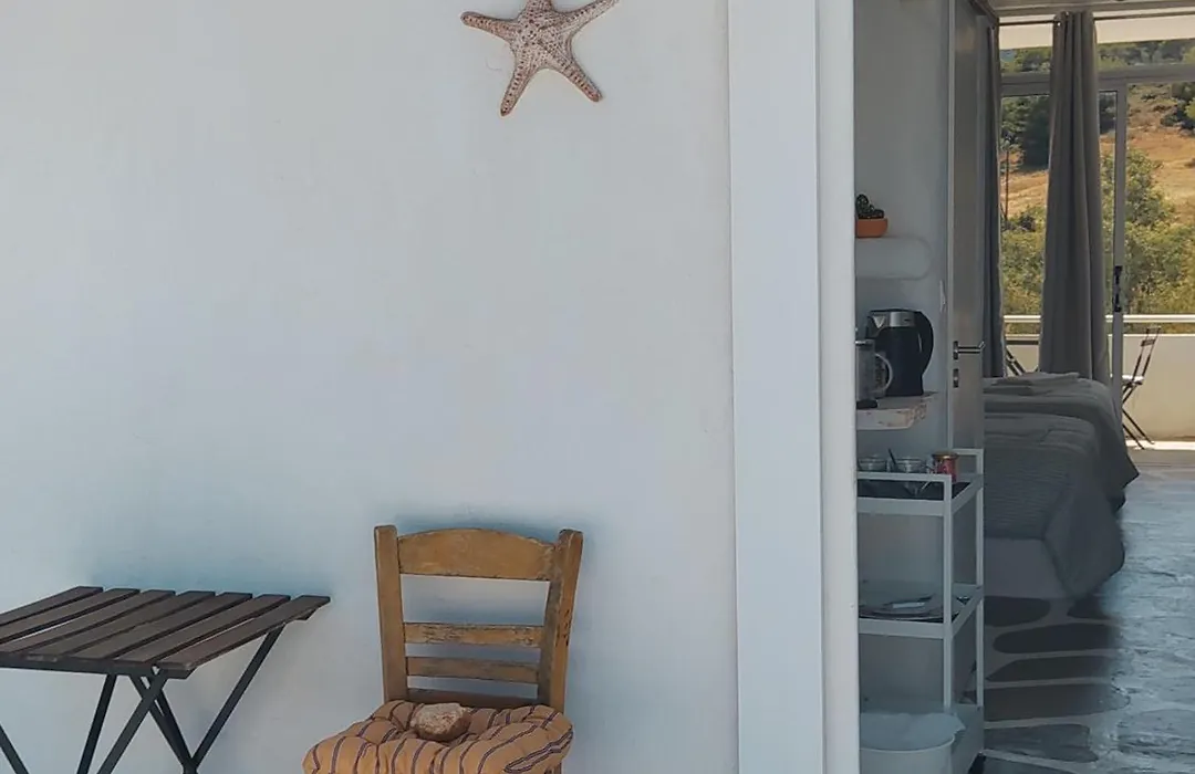 By The Sea Rooms, Avlaki-1
