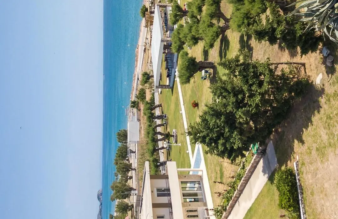 Al Mare Apartments-1