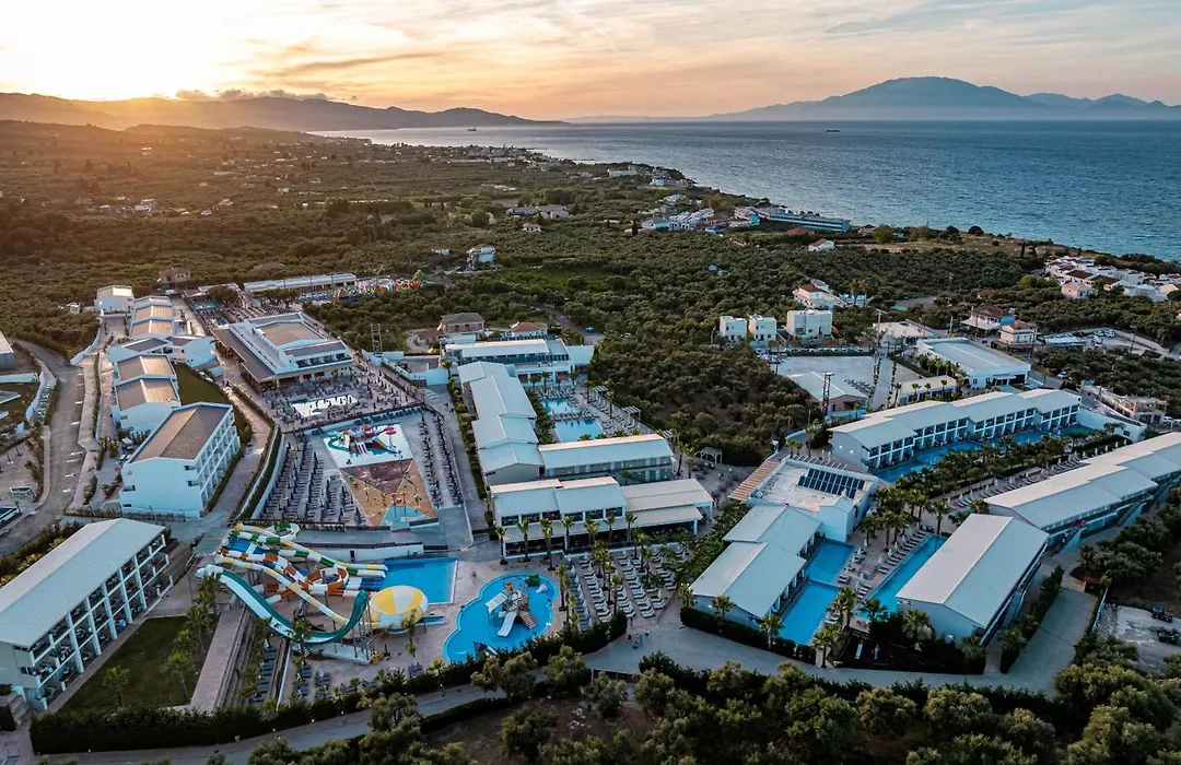 Caretta Paradise Resort & Waterpark-1