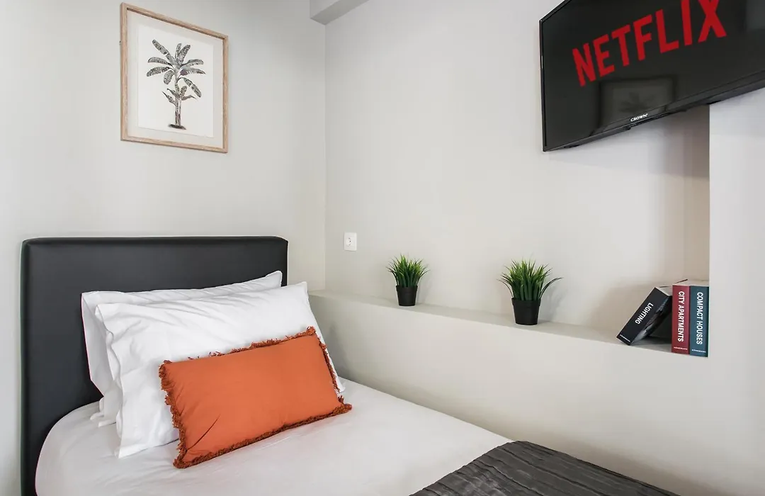 Wyz Attiki Aparthotel-1