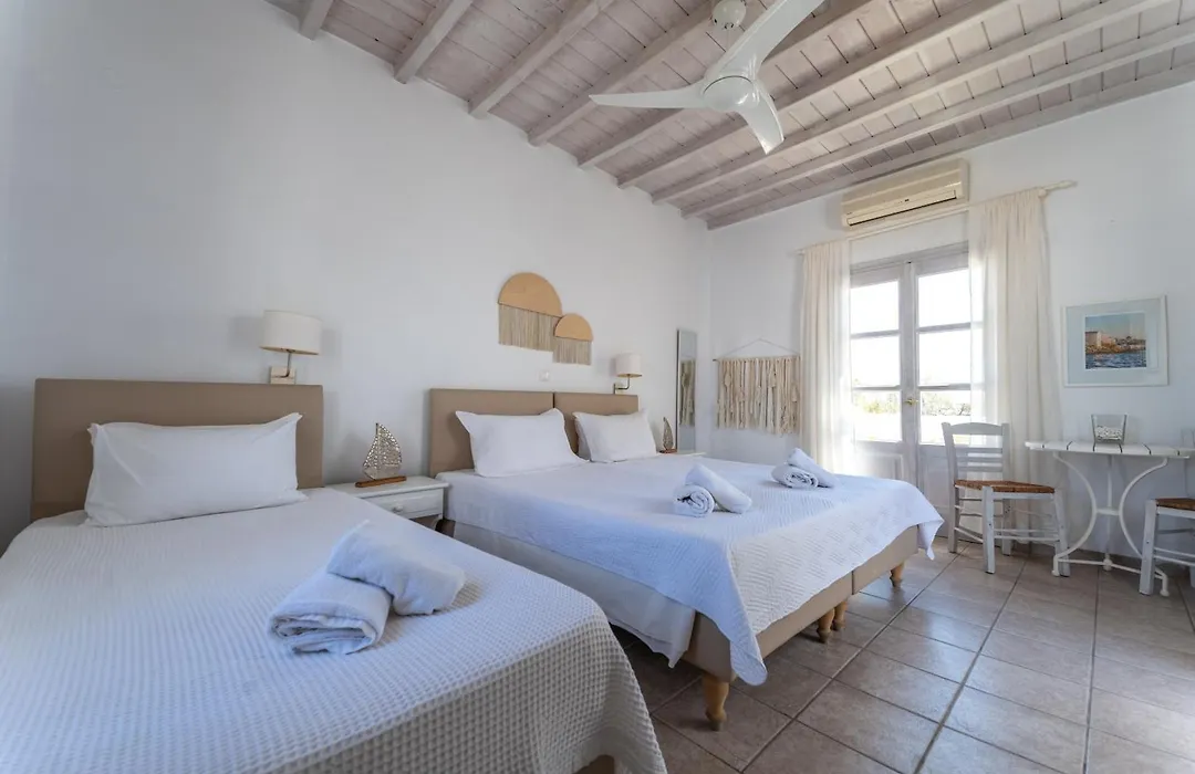 Twins-Trisa Apartments-1