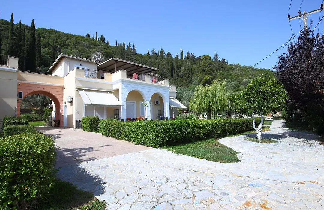 Apartments Avra-1