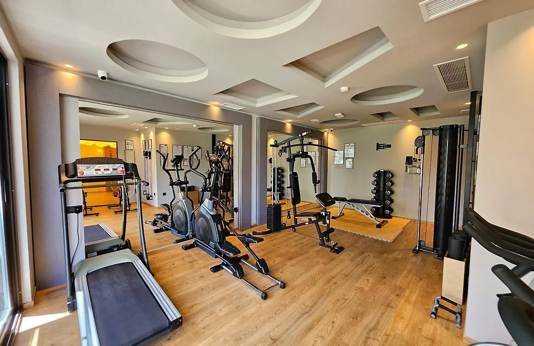Petousis Hotel & Suites-1