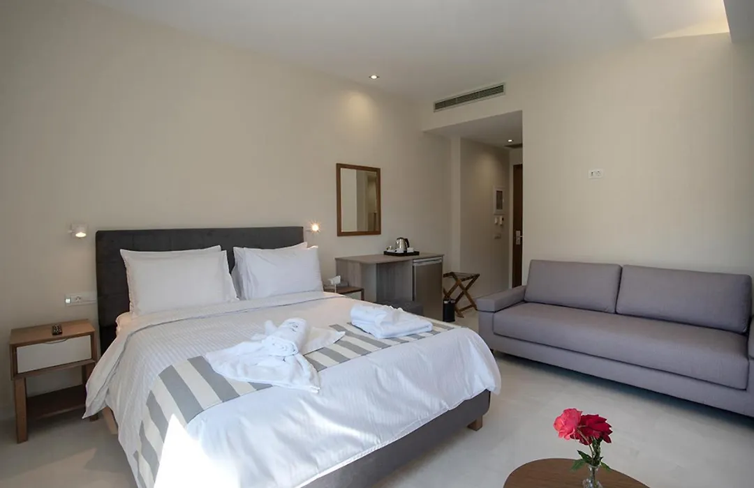 Nafplia Terra-1