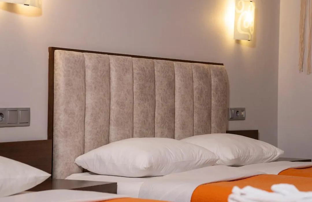 Hotel Epavlis Eleftheriadi-1