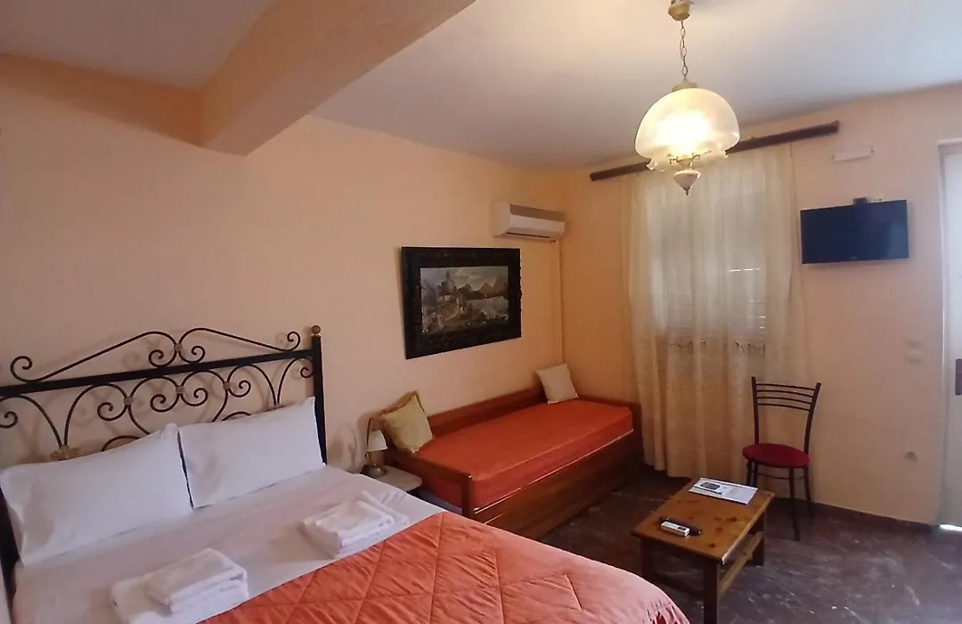 Pension Eleni-1