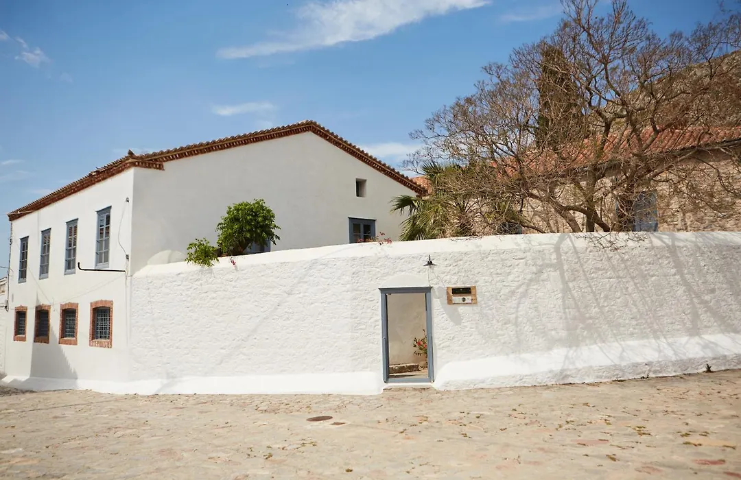 Bratsera Boutique Hotel-1
