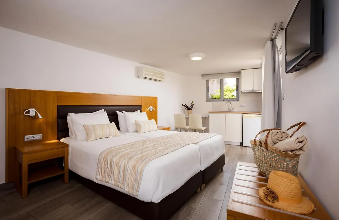 Stellina Village-1