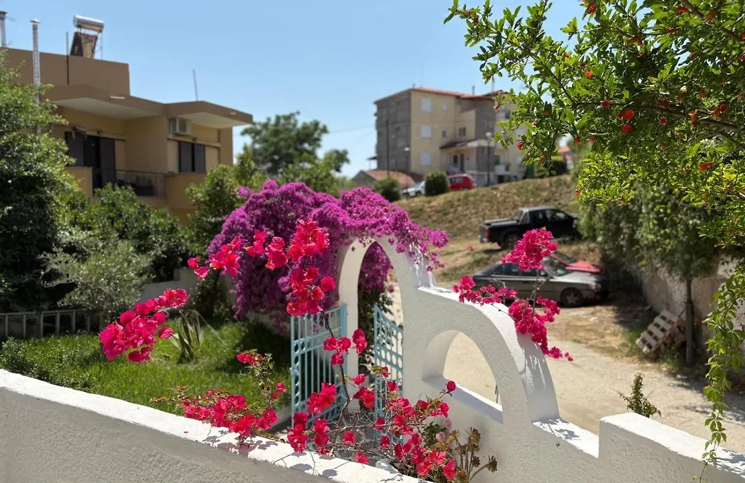 Astri Hotel-1