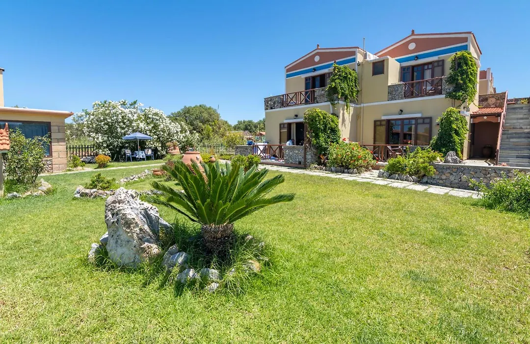 Drapanias Beachfront Apartments - Marinakis-1
