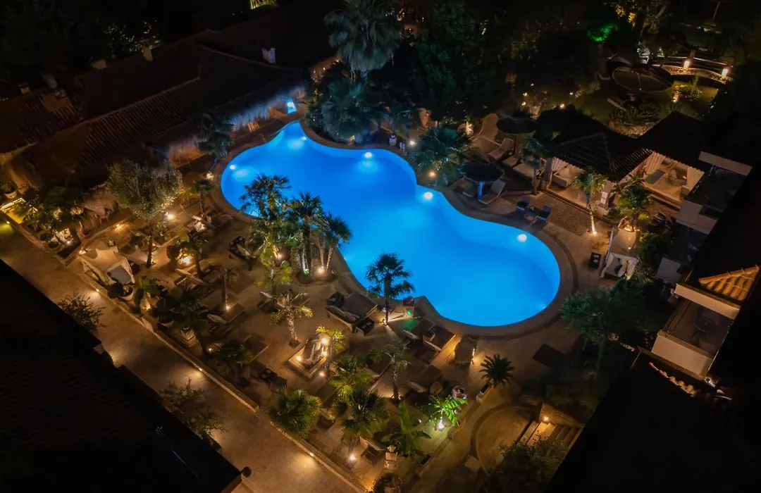 Achtis Hotel-1