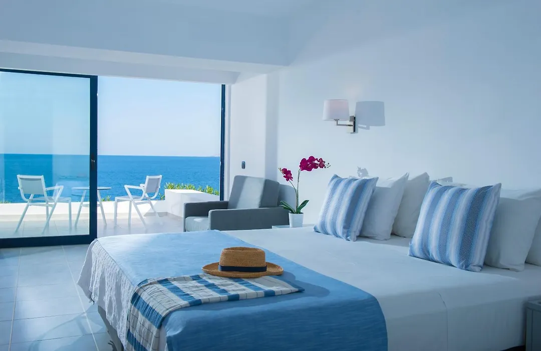 Peninsula Resort & Spa-1