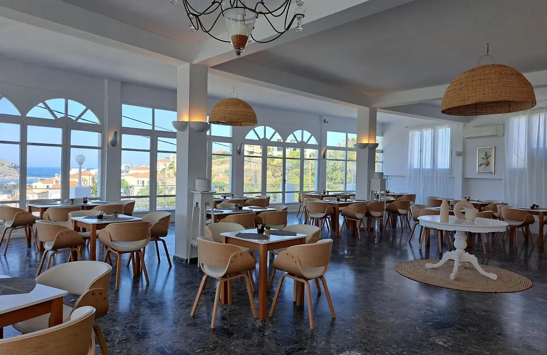 Paradise Art Hotel By Mr And Mrs White-1
