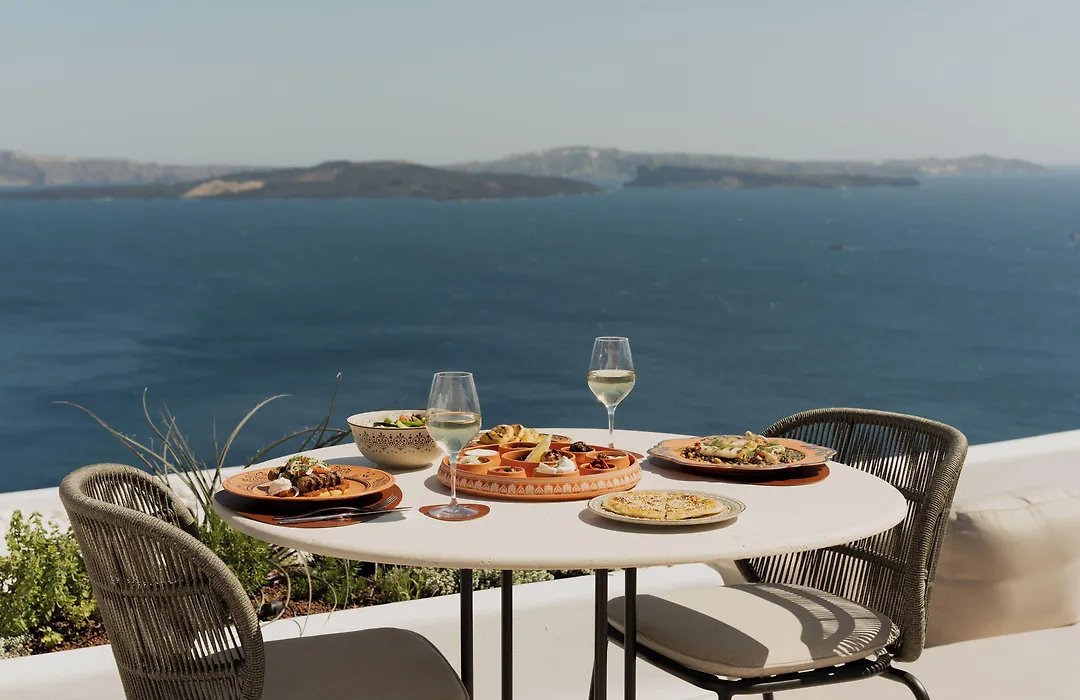 Canaves Epitome - Small Luxury Hotels Of The World-1