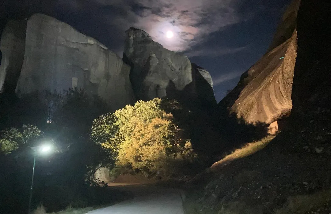 Archontiko Mesohori Meteora-1