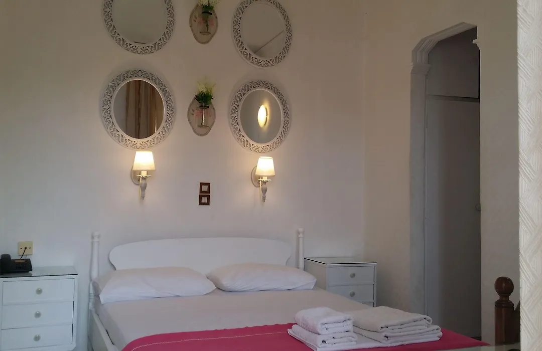 Rachel Hotel-1