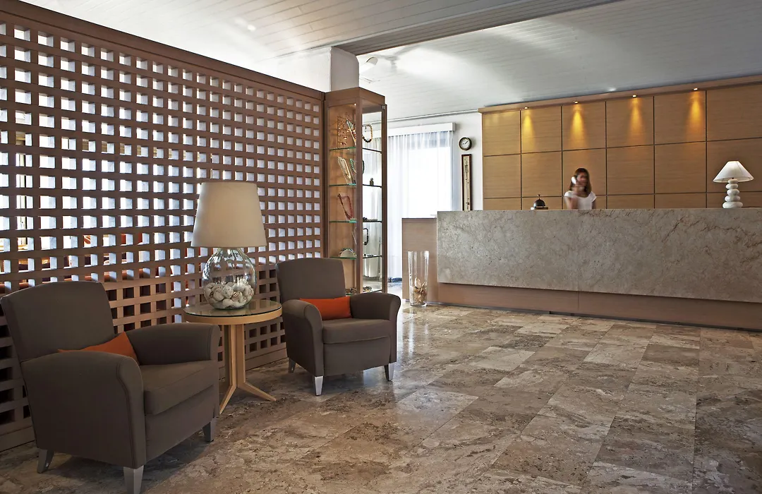 Hotel Perrakis-1