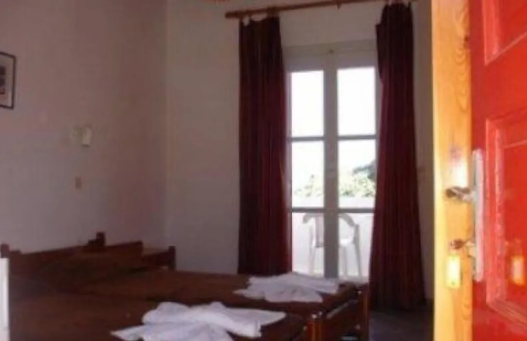 Pension Vrissi-1