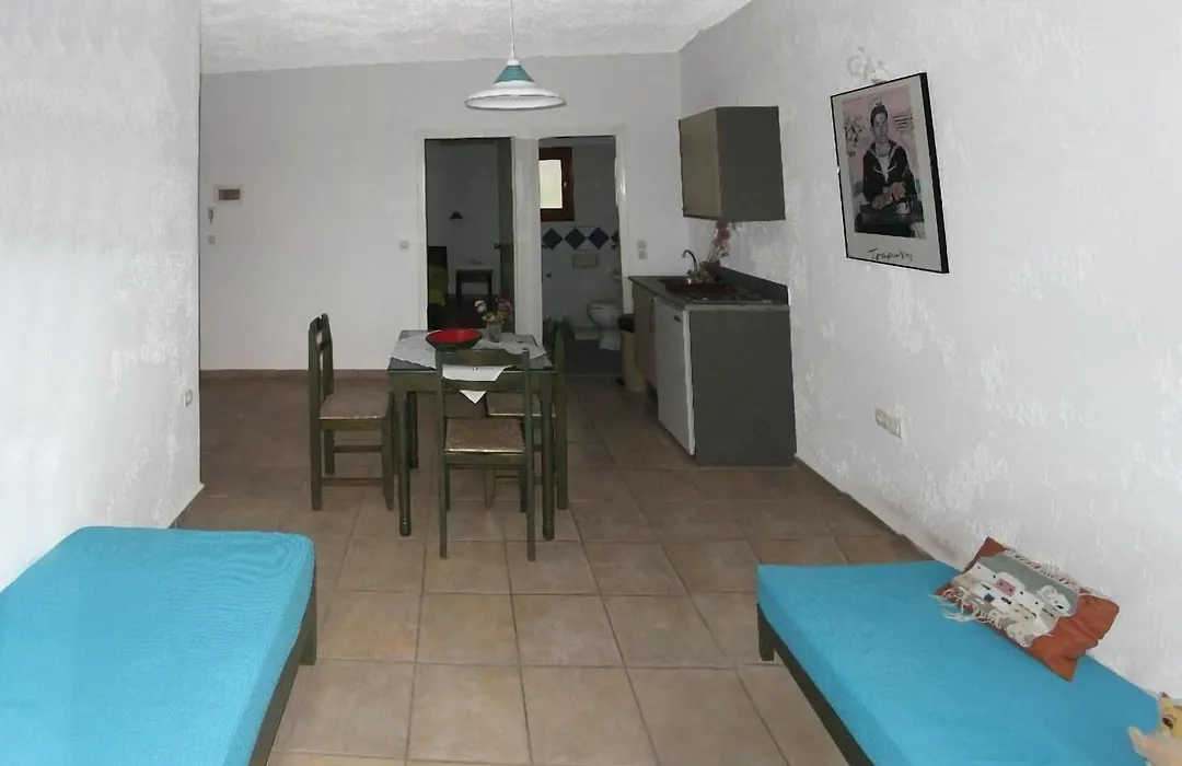 Romantica Hotel Apartments-1