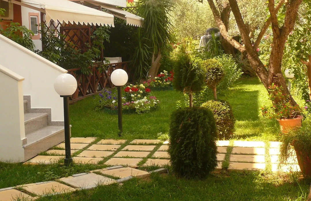 Hotel Avra-1