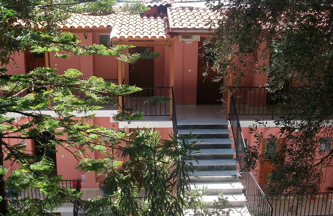 Aronis Apartments-1