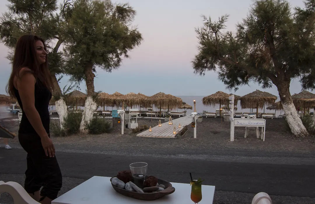 Sea View Beach Hotel (Adults Only)-1