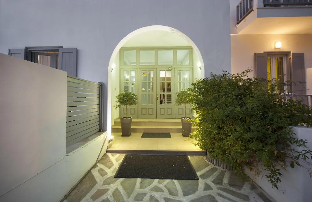Francoise Hotel-1