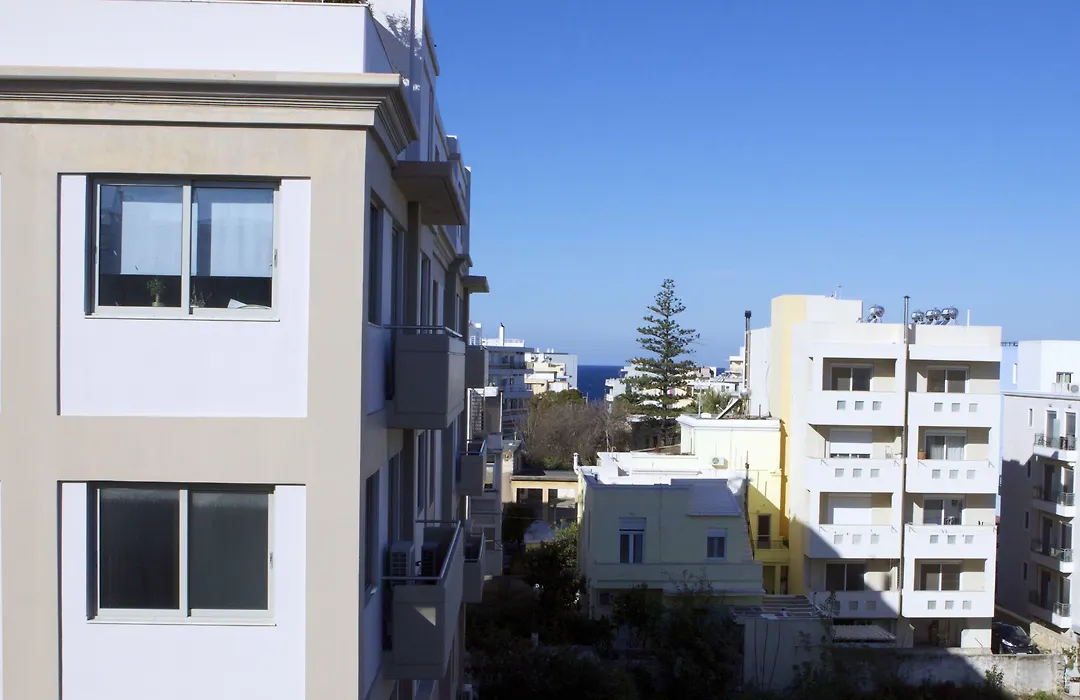 Stay Rhodes Hostel & Bar-1