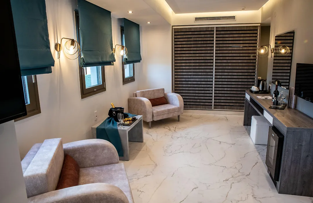 Lagaria Hotel-1