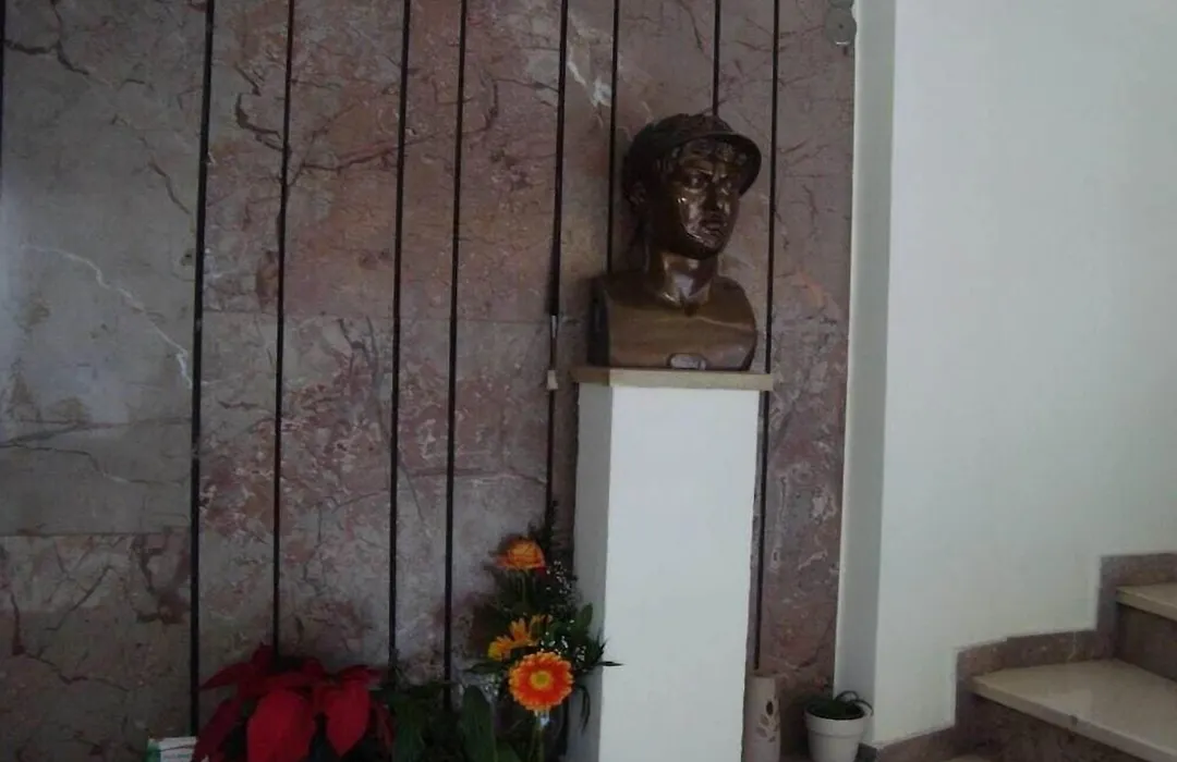 Hotel King Pyrros-1