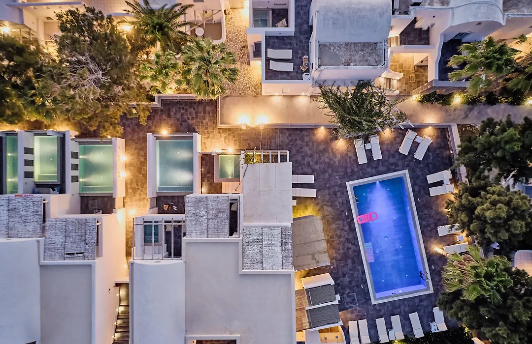 Meltemi Excelsior Suites-1