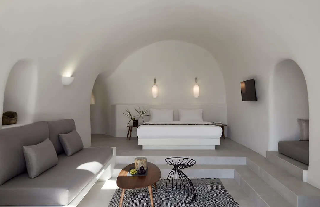 Elysian Santorini-1